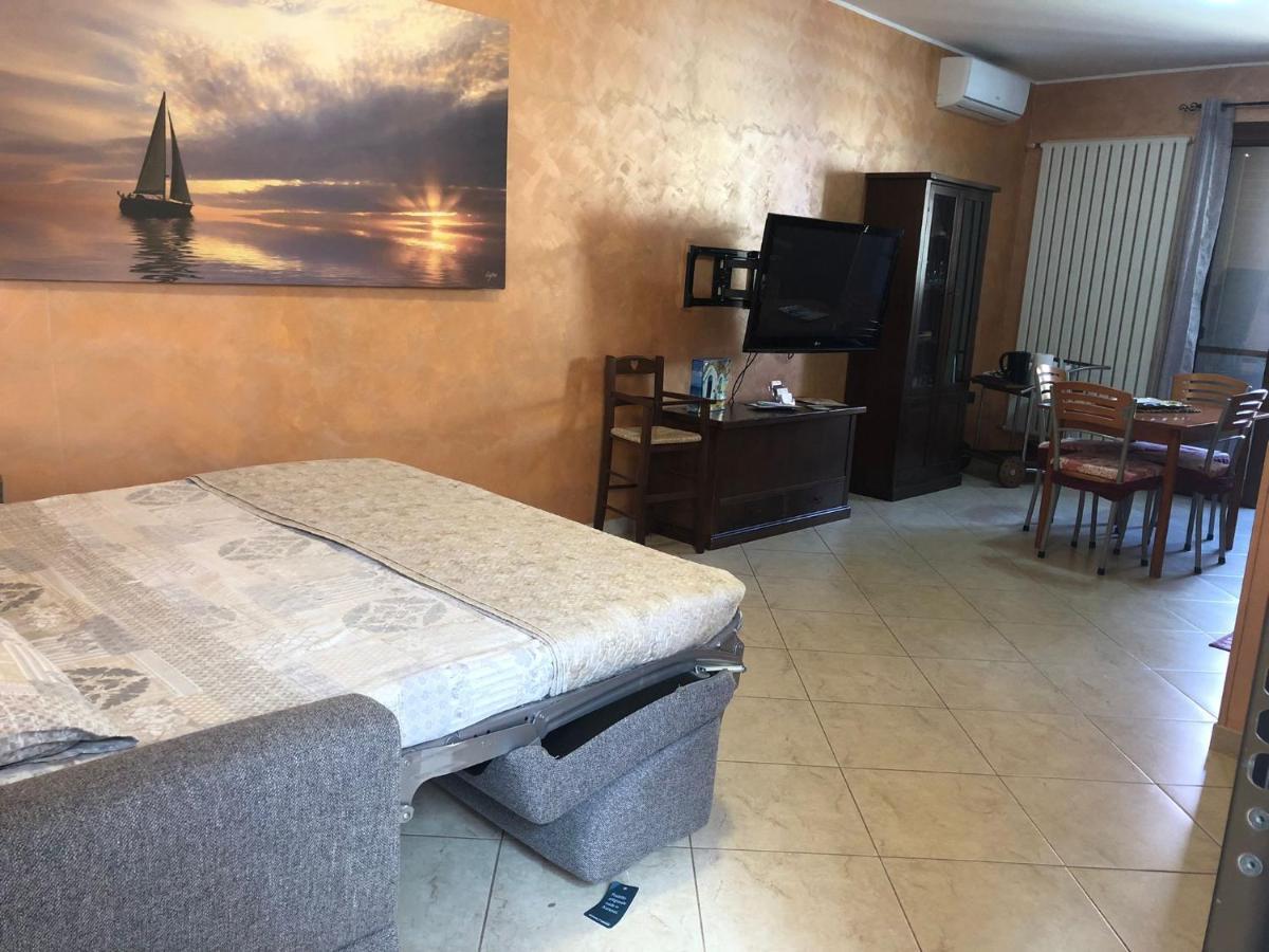 Appartamento Nuvola Brindisi Buitenkant foto
